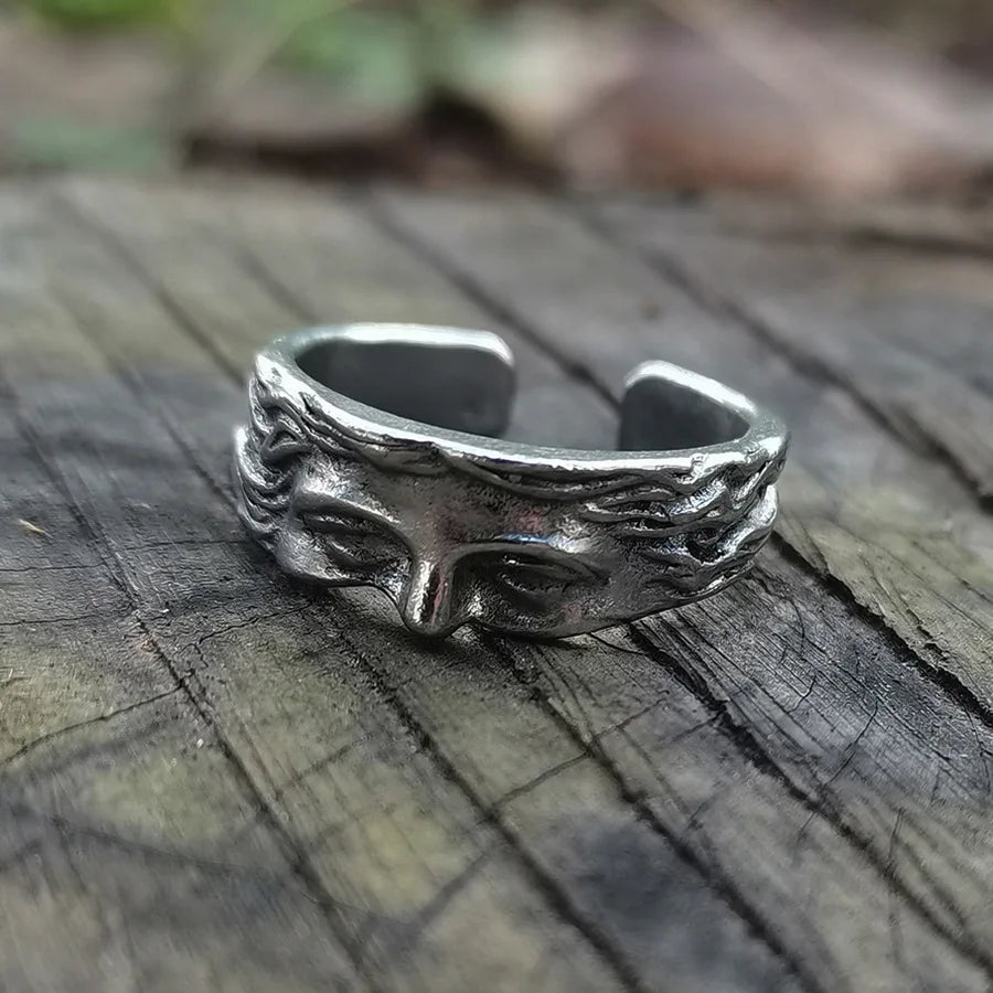 Creative Venus Half Mask Ring