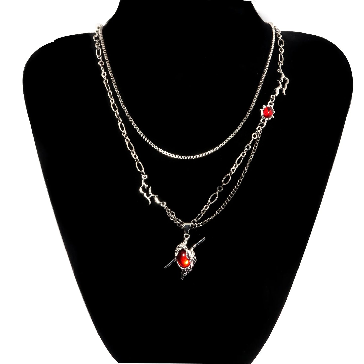 Game Love And Deepspace Sylus Necklace Cosplay Fashion Unisex Heart Pendant Alloy Jewelry Choker Accessories Props