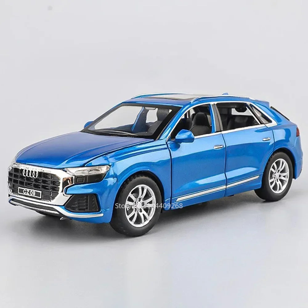 Scale 1:32 RS7 Electroplating Q8 Sports Car Model